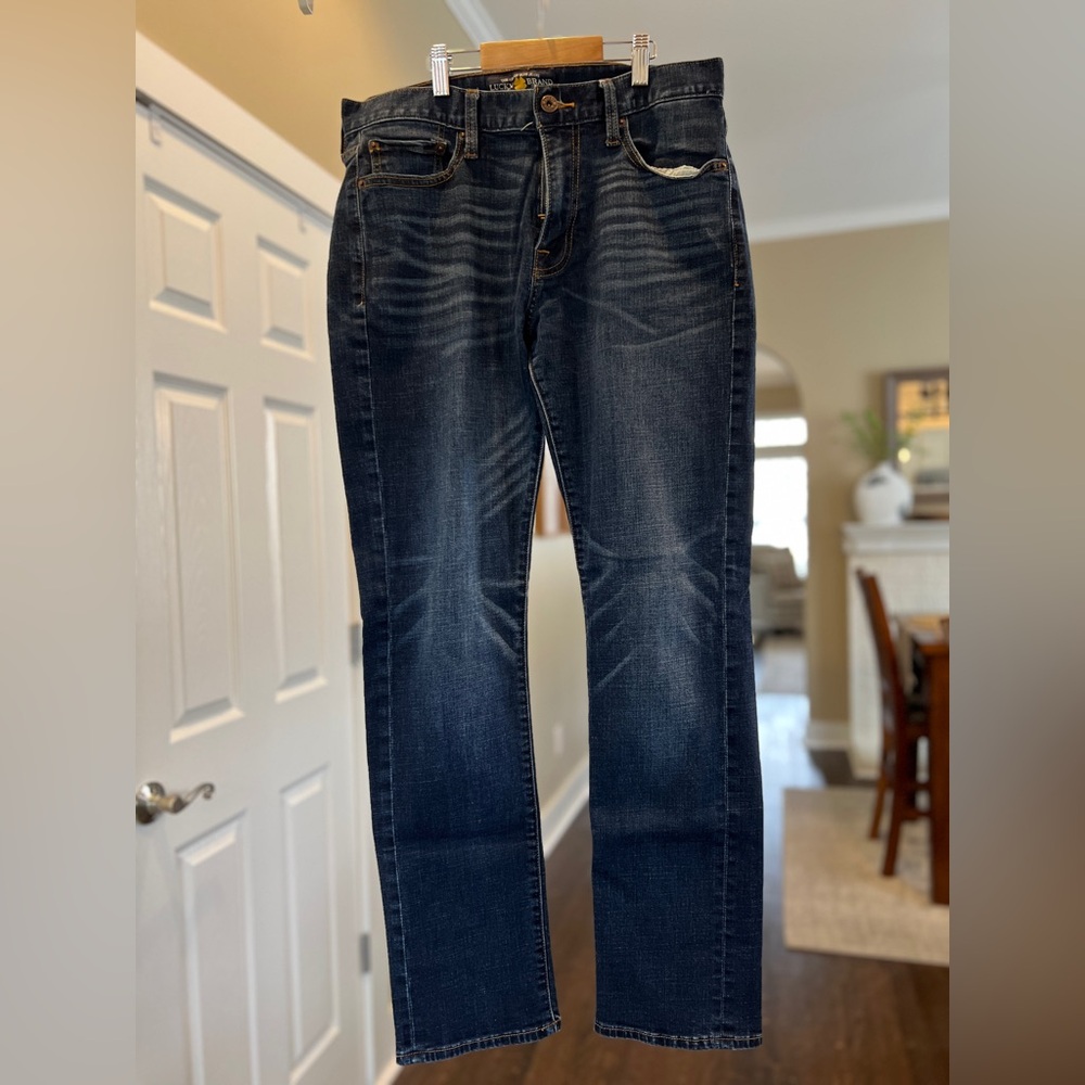 Lucky Brand Jeans - Men’s “Athletic” 31x32